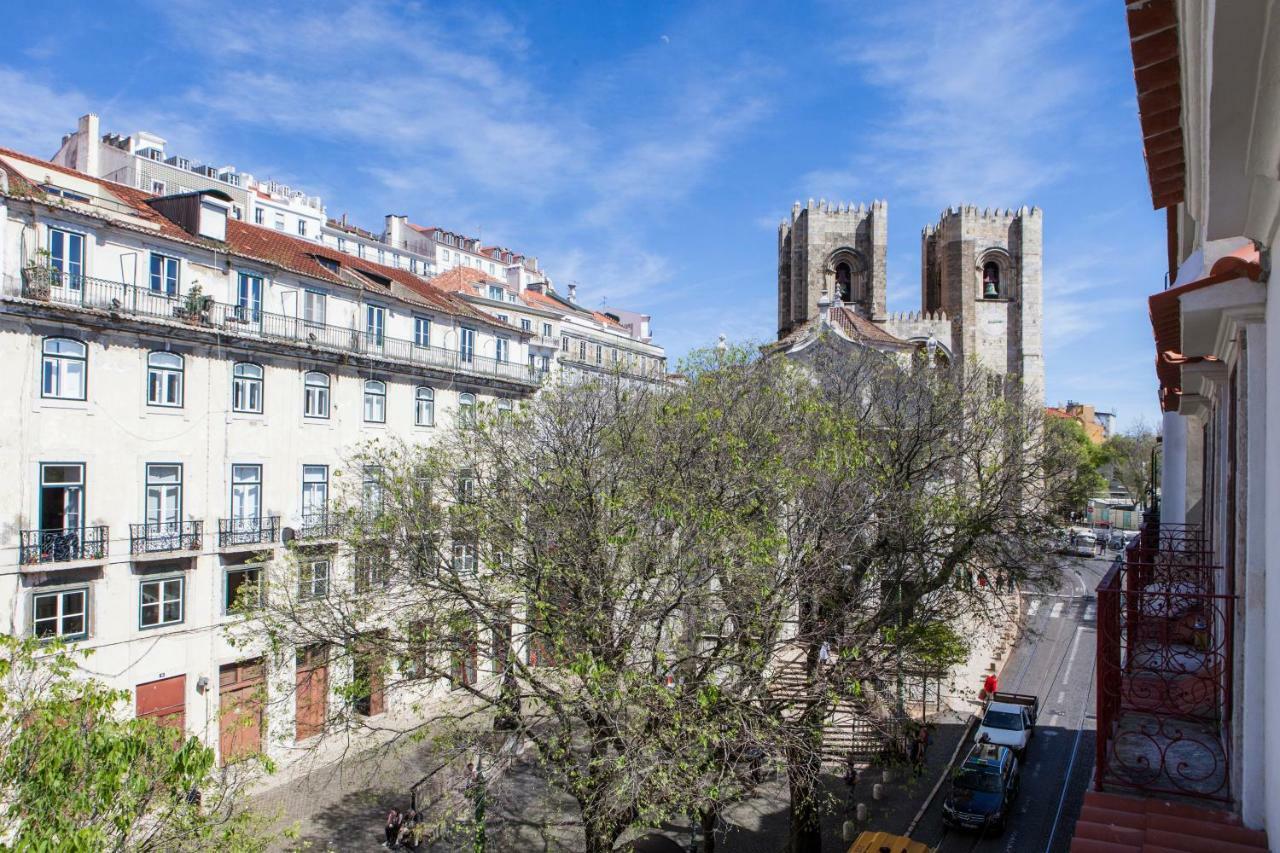 Alfama Sophisticate Flat With Balconies 2Bedrs 2Baths & Ac In 19Th Century Building Historic Center Appartement Lissabon Buitenkant foto